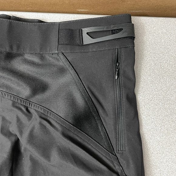 Devinci MTB Shorts Mens Size Small Black Bike Sports Adjustable Suarez - Picture 7 of 10